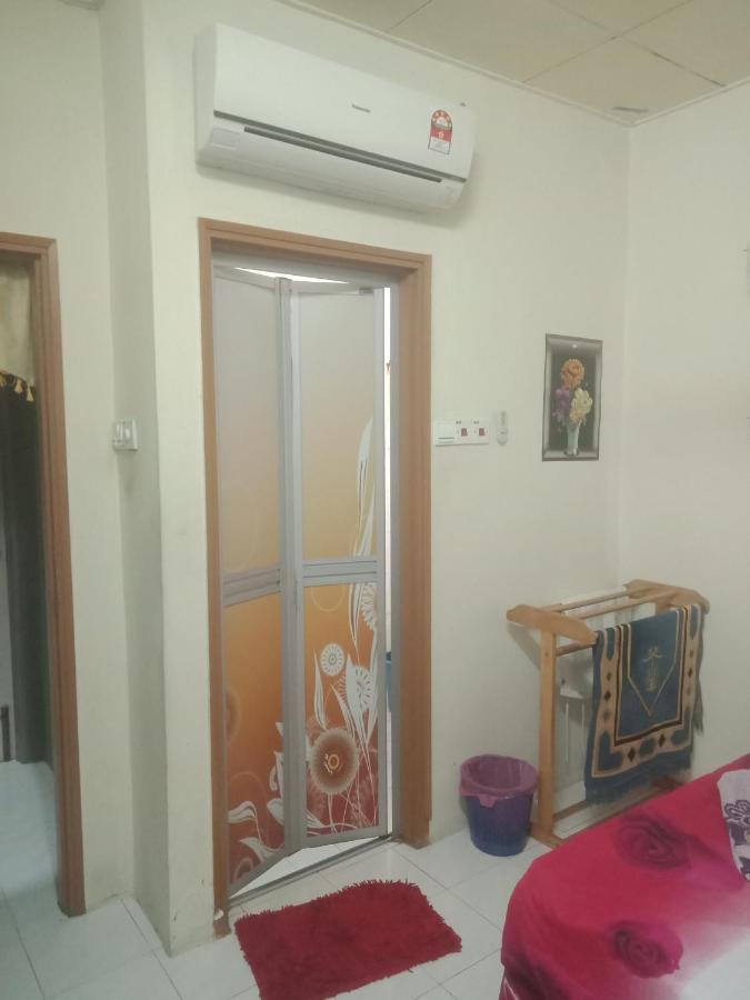 Singgahan Keluarga Jitu 지트라 외부 사진